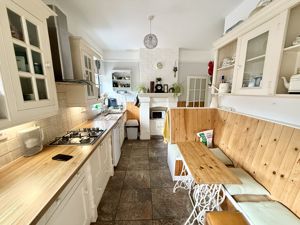 Photo 7- click for photo gallery